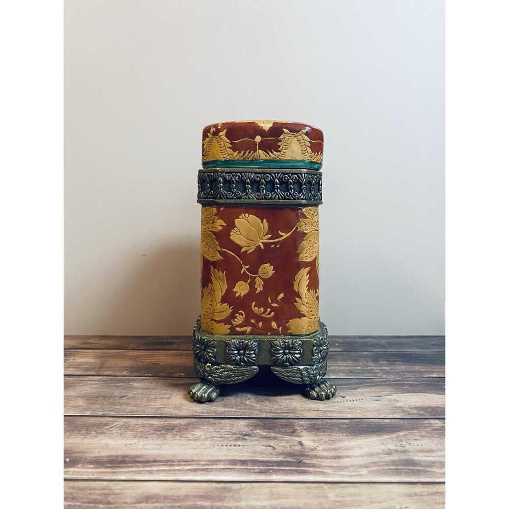 Footed Vintage Mark Roberts Porcelain Trinket Box With Lid Floral Design Copper
